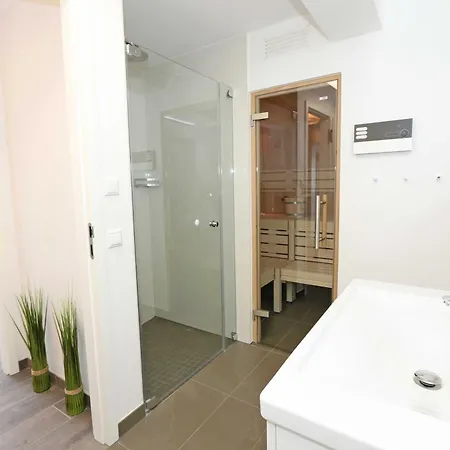 Haus Granitz Whg. 5.3 Mit Dachterrasse Und Sauna Binz